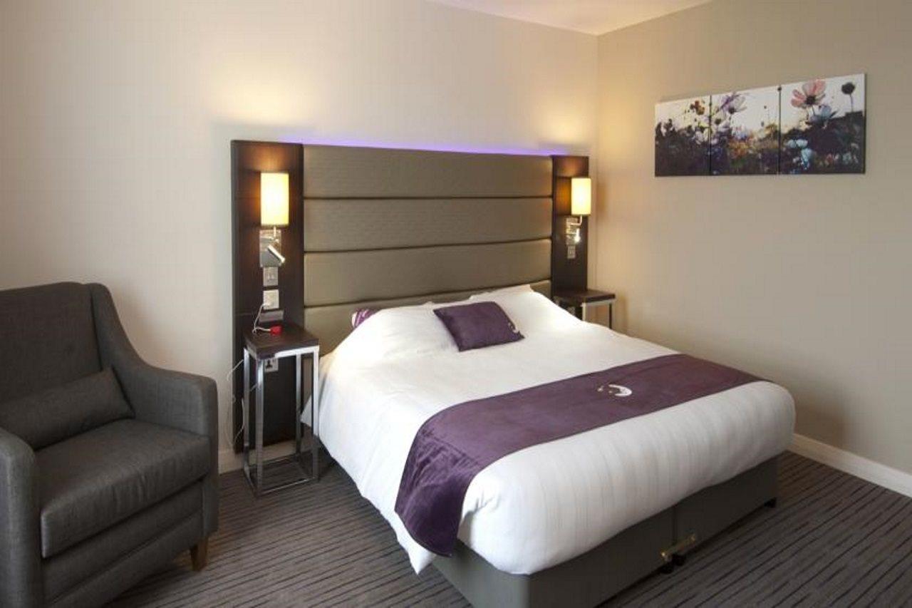 Premier Inn Dundee North Extérieur photo